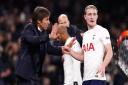 Tottenham boss Antonio Conte issues his instructions to Oliver Skipp during the win over Brentford