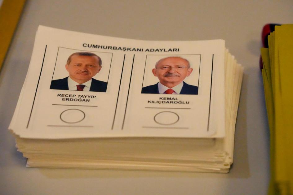 Polls close in Turkey in presidential runoff