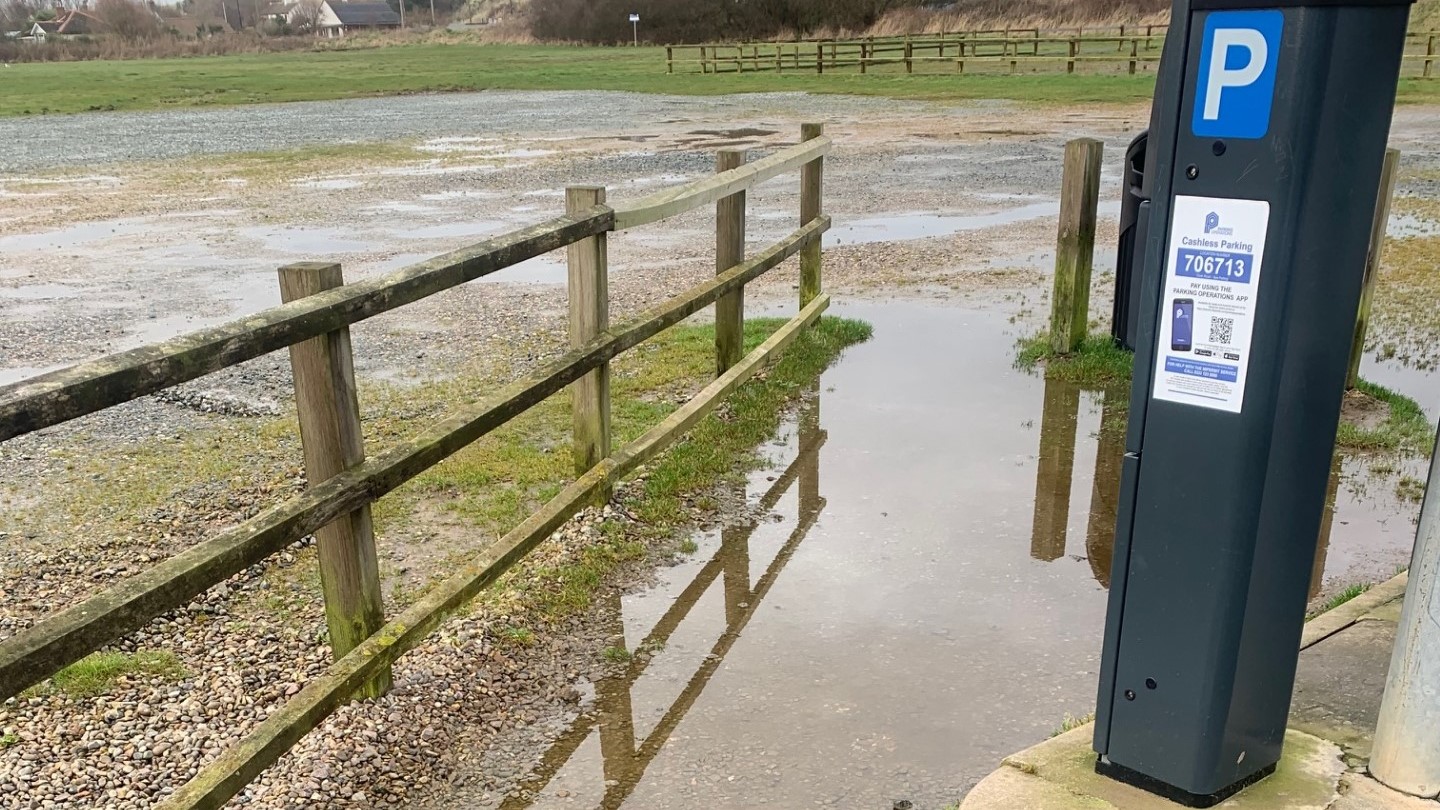 Norfolk man challenges parking fine over puddle in car park - Vimarsana News