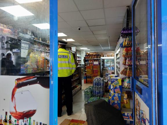 Norwich Evening News: One man has been arrested for theft and robbery and another for theft, appearing drunk and disorderly and for assaulting police Norwich Evening News: One man has been arrested for theft and robbery and another for theft, appearing drunk and disorderly and for assaulting police