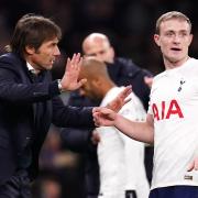 Tottenham boss Antonio Conte issues his instructions to Oliver Skipp during the win over Brentford