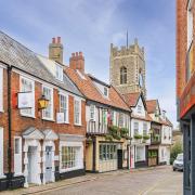 2 St Michael-at-Pleas, Norwich is for sale with Minors & Brady at a guide price of £160,000 and is located off one of the city’s most pictureque streets